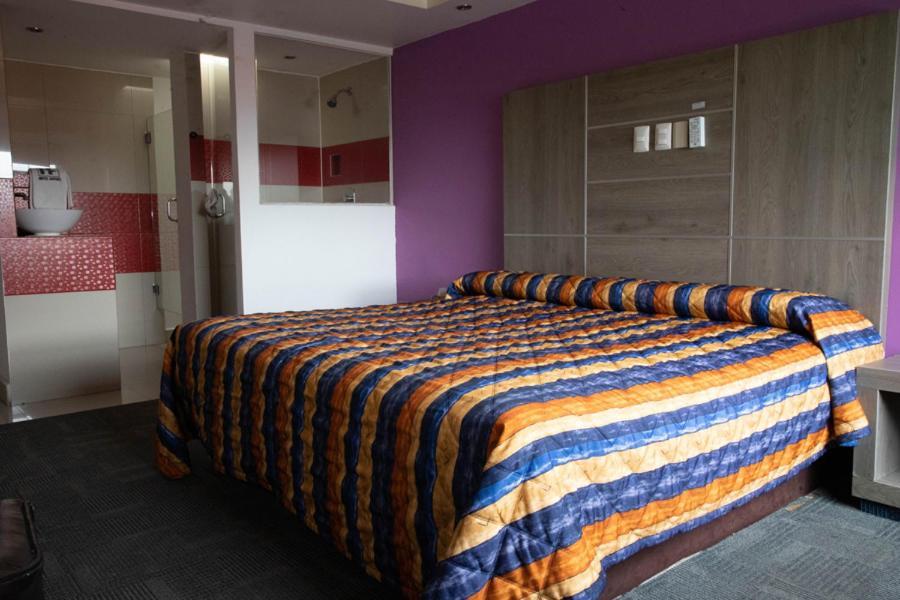 Hotel Rossel Plaza Мехико Экстерьер фото